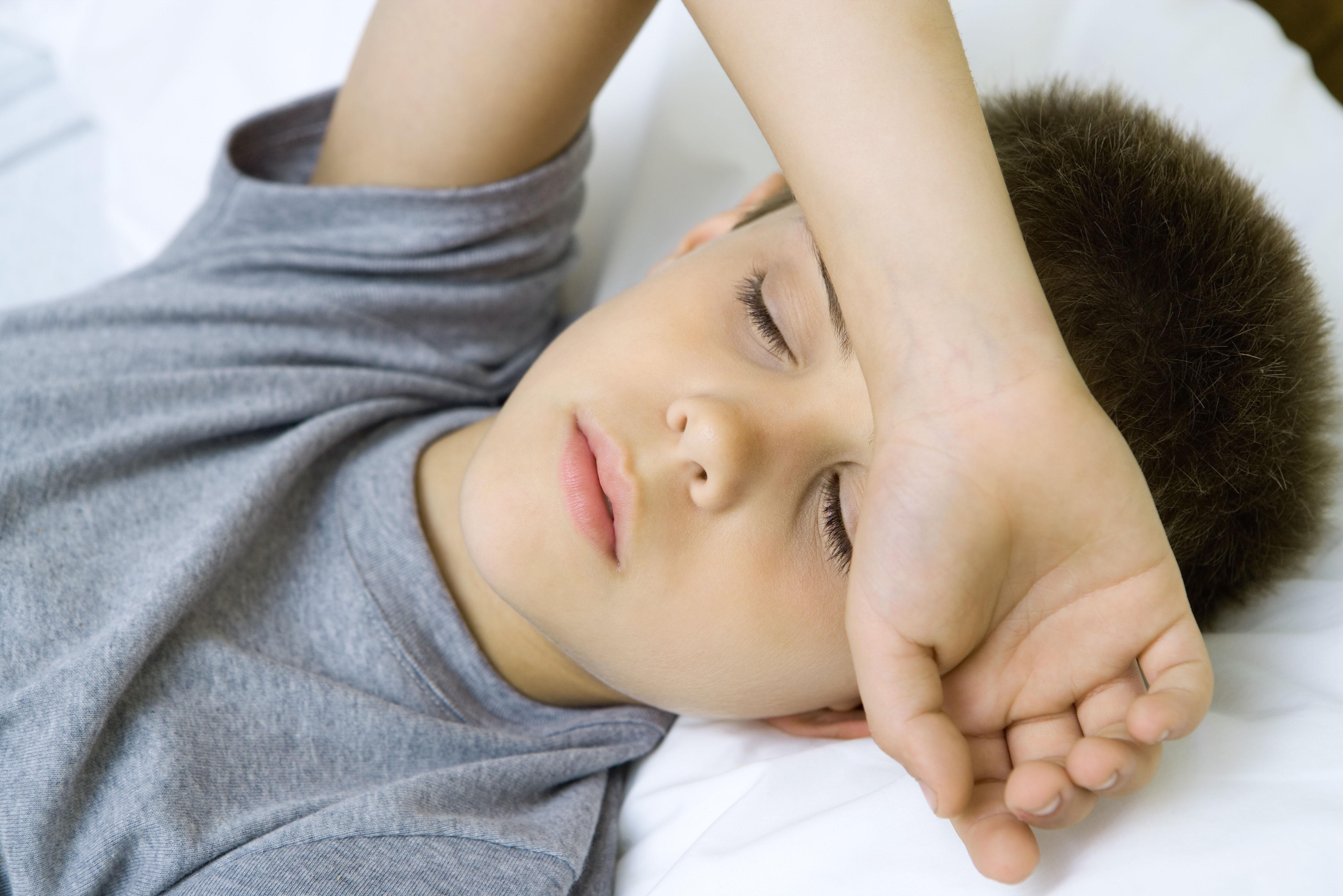 Consejos para aliviar el dolor de cabeza en mi hijo